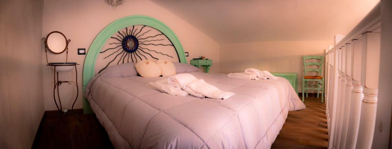 Agriturismo Le Capannacce Urbania Eksteriør billede