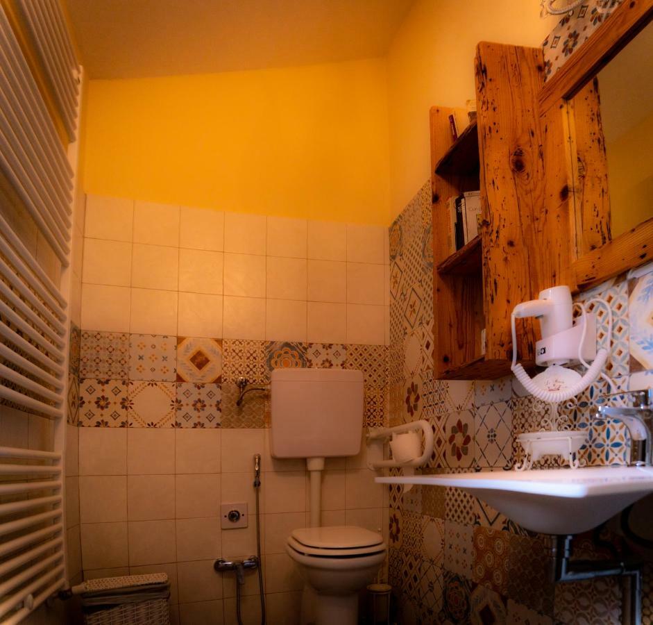 Agriturismo Le Capannacce Urbania Eksteriør billede